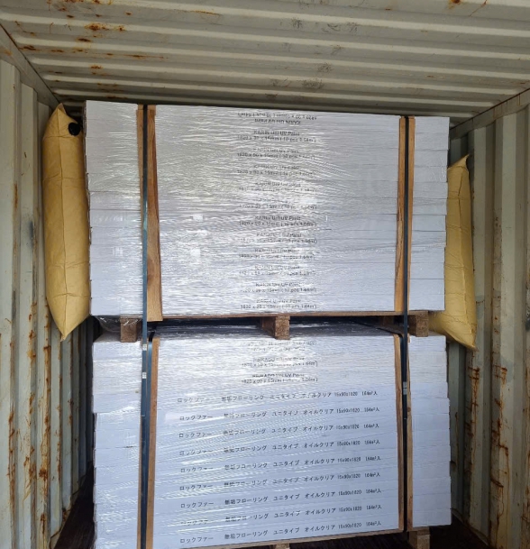 Container ván sàn căm xe xuất khẩu Nhật Bản